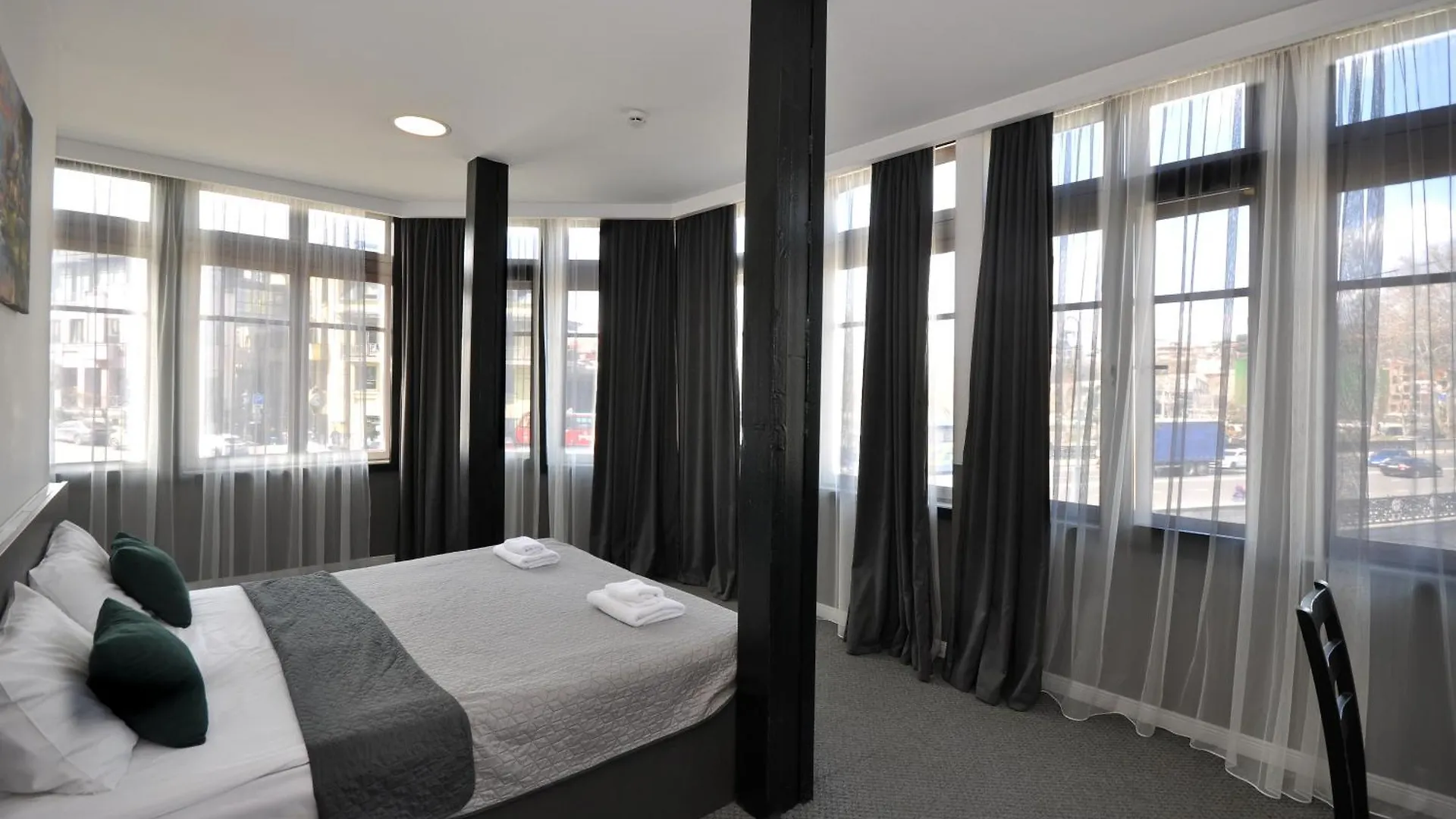 Meidan Inn Tbilisi Hotel