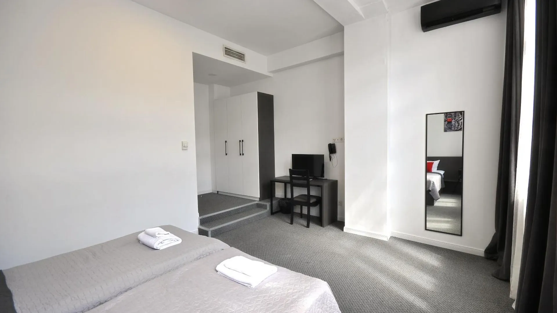 Meidan Inn Tbilisi 4*,