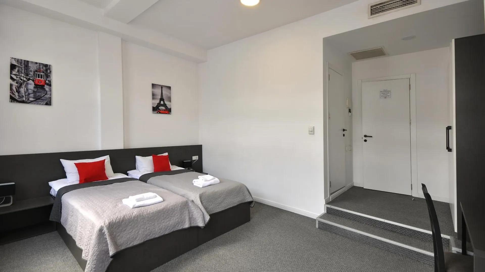 Meidan Inn Tbilisi 4*,
